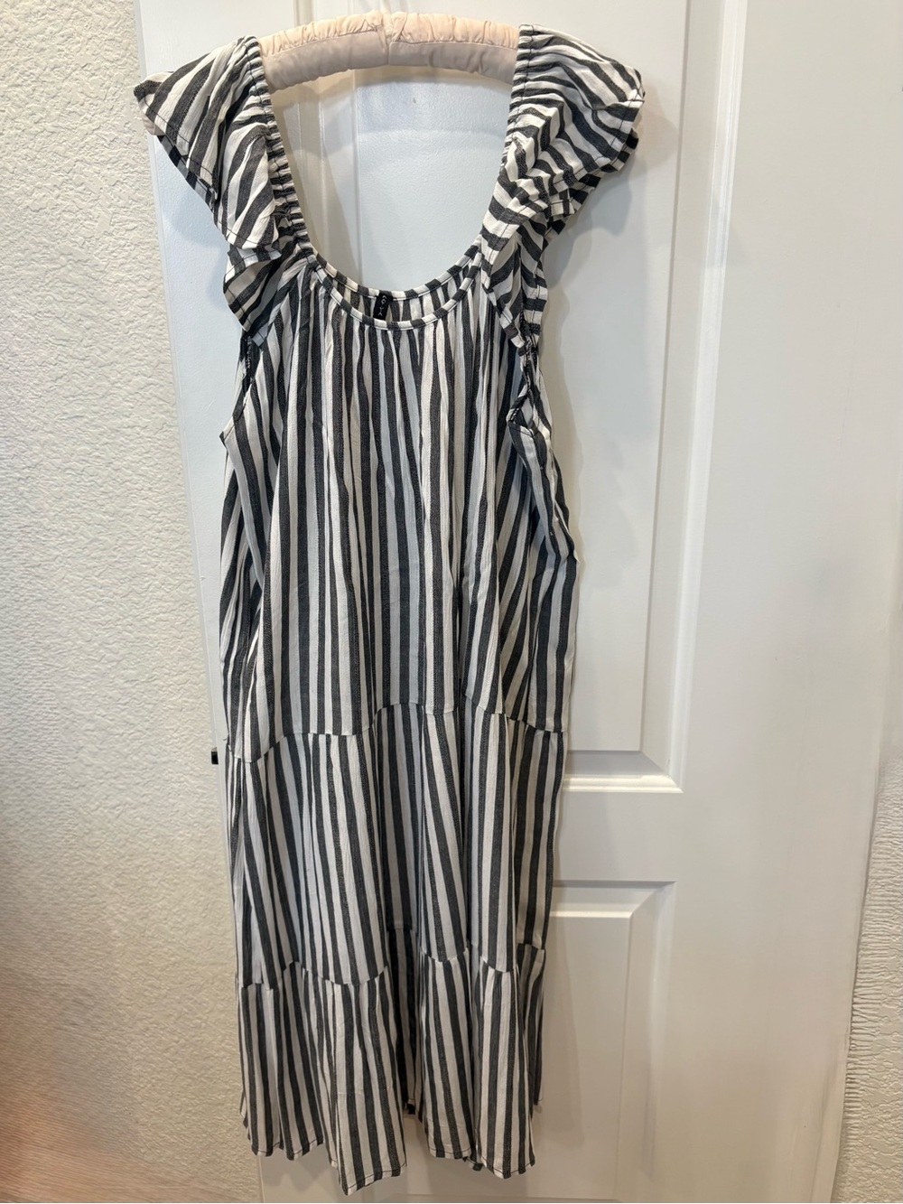 Raviya Black & White Striped Tiered Swim Coverup